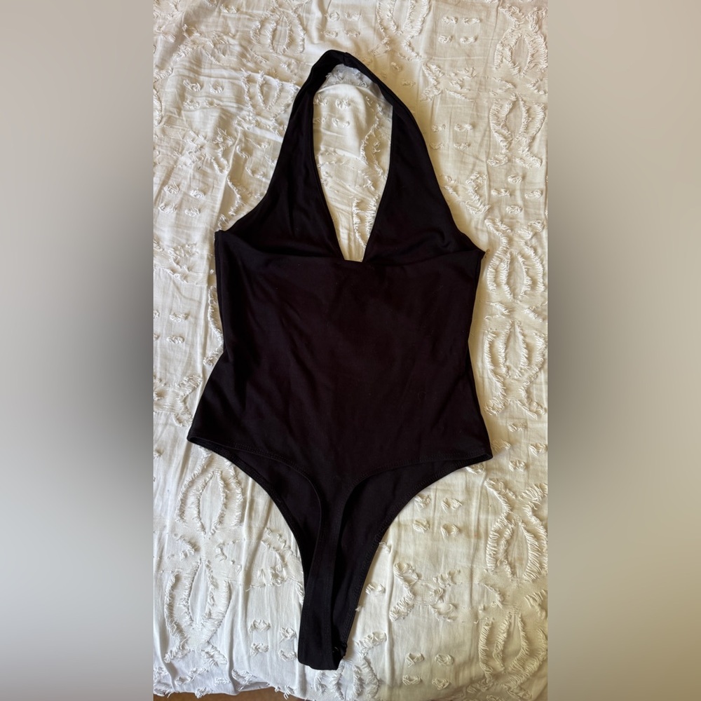 Fashion Nova NWT S Black Backless Halter Bodysuit
